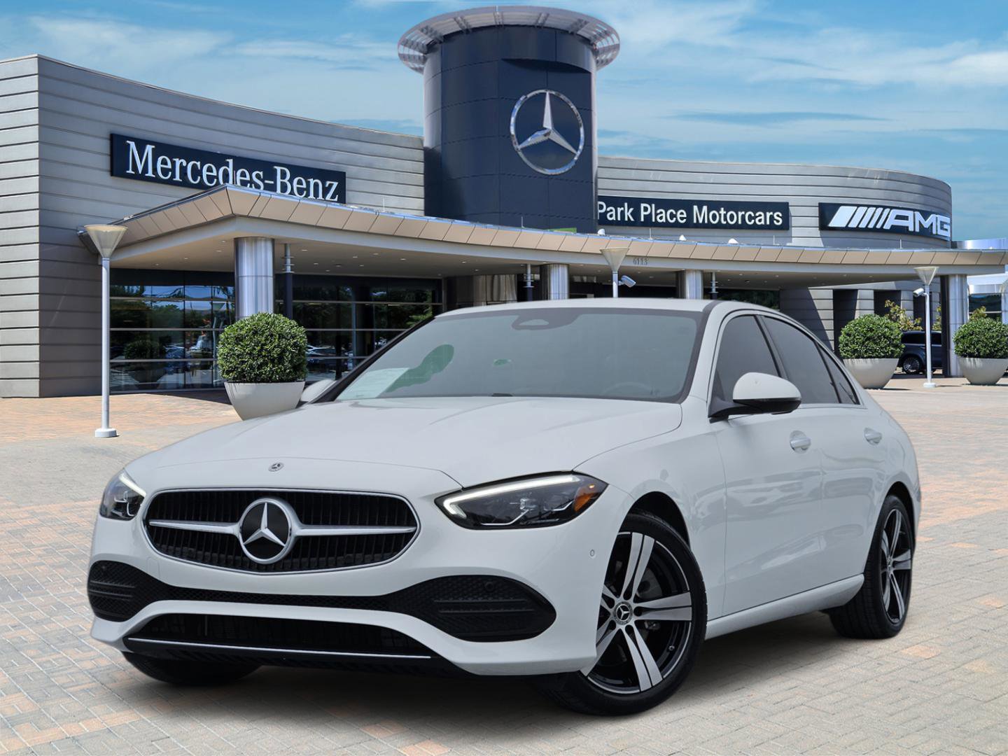 Used 2025 Mercedes-Benz C 300 4MATIC Sedan image 1