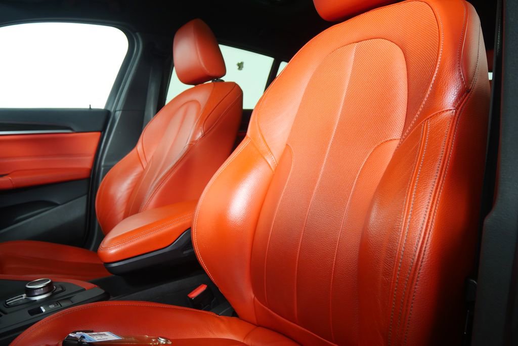 Used 2022 BMW X2 xDrive28i w/ Premium Package image 11