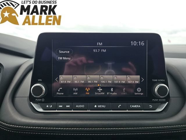Used 2025 Nissan Rogue SV FWD image 13