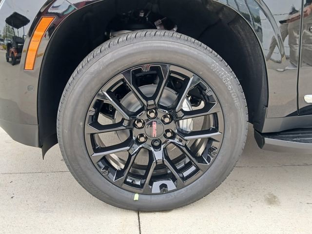 New 2026 GMC Yukon XL Elevation w/ Elevation Premium Package AWD/4WD image 10