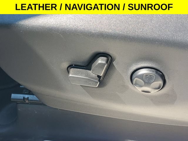 Used 2022 Chrysler Pacifica Limited FWD image 18