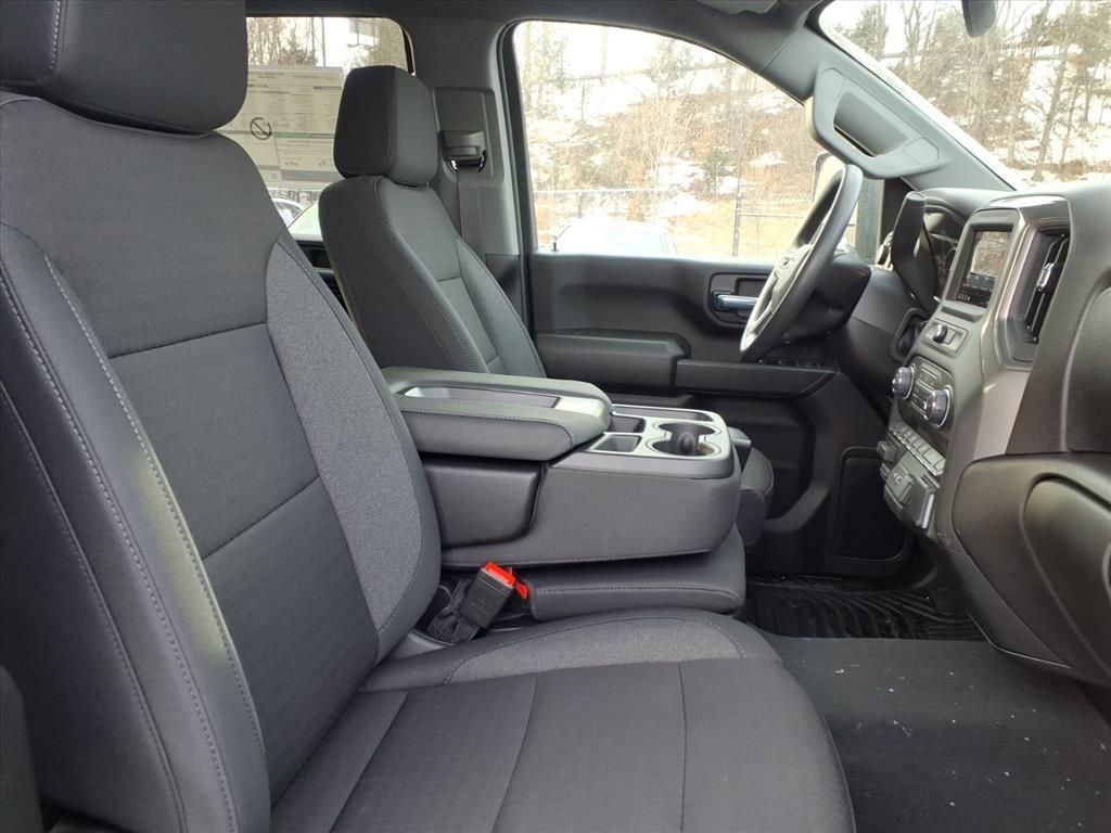 New 2026 Chevrolet Silverado 2500 Custom w/ Custom Value Package image 17