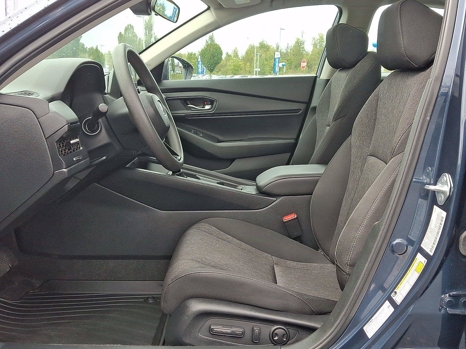 Used 2025 Honda Accord SE image 14