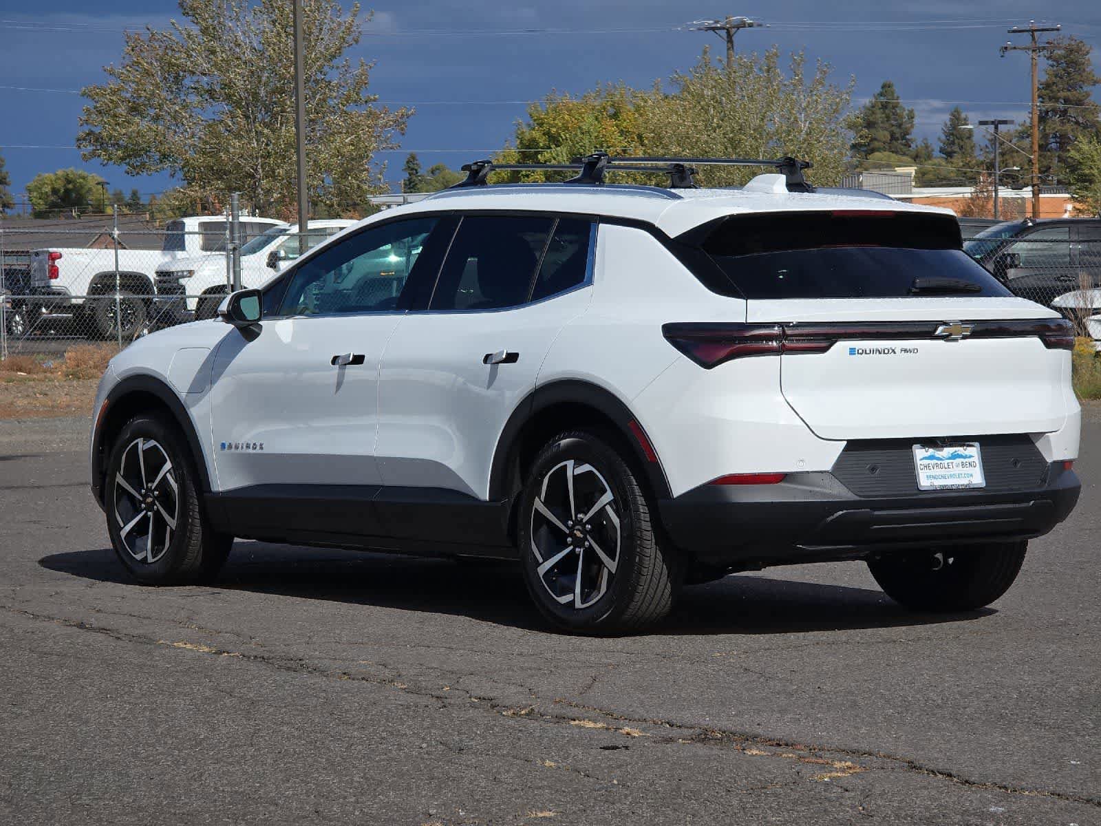 New 2026 Chevrolet Equinox EV LT AWD/4WD image 6