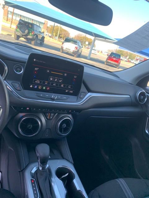 Used 2024 Chevrolet Blazer LT w/ Convenience Package image 8