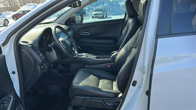 Used 2022 Honda HR-V EX-L image 9