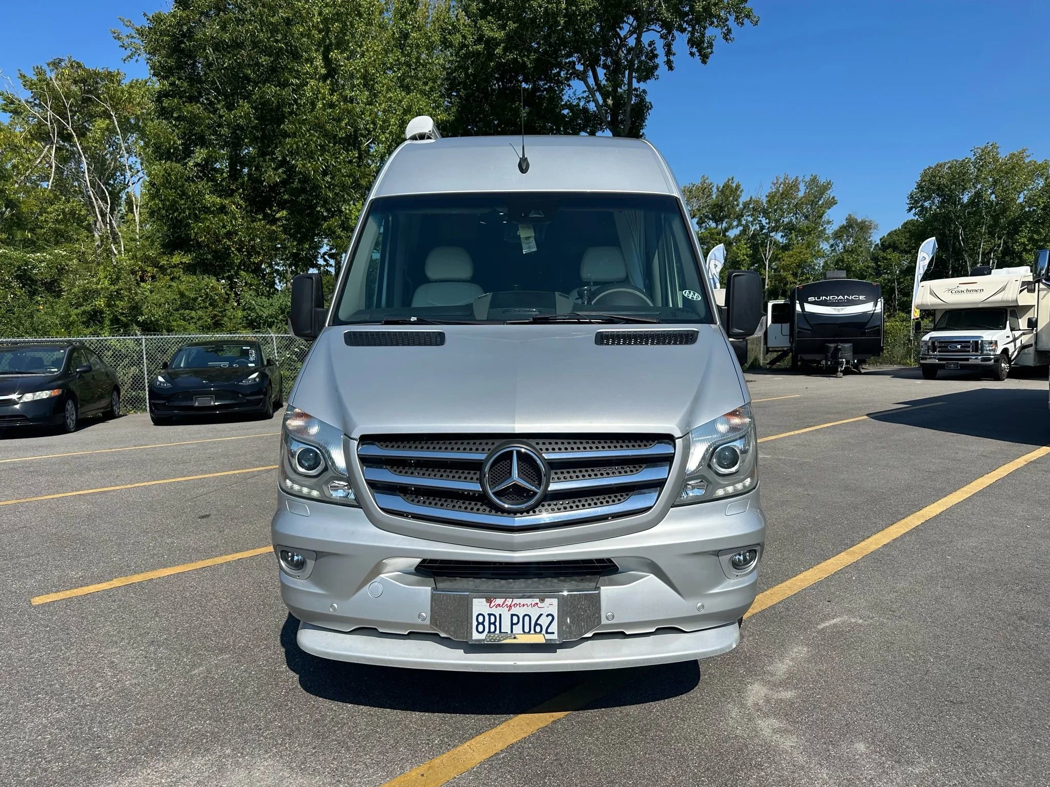 Used 2016 Mercedes-Benz Sprinter 3500 image 9