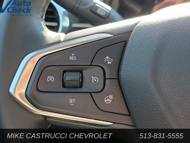 Used 2025 Chevrolet Trax ACTIV w/ Sunroof Package FWD image 16