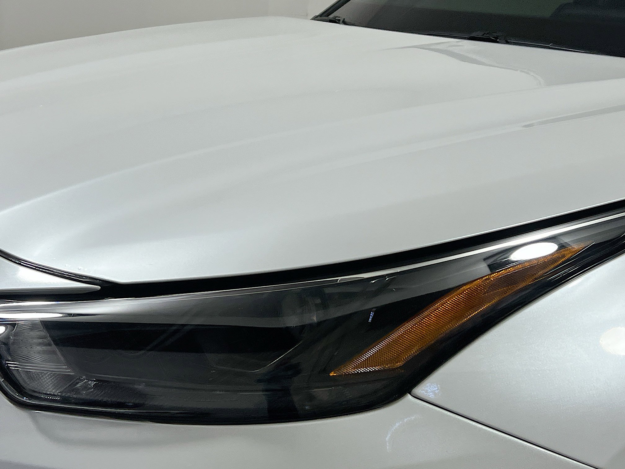 Used 2024 Toyota Highlander XLE image 11