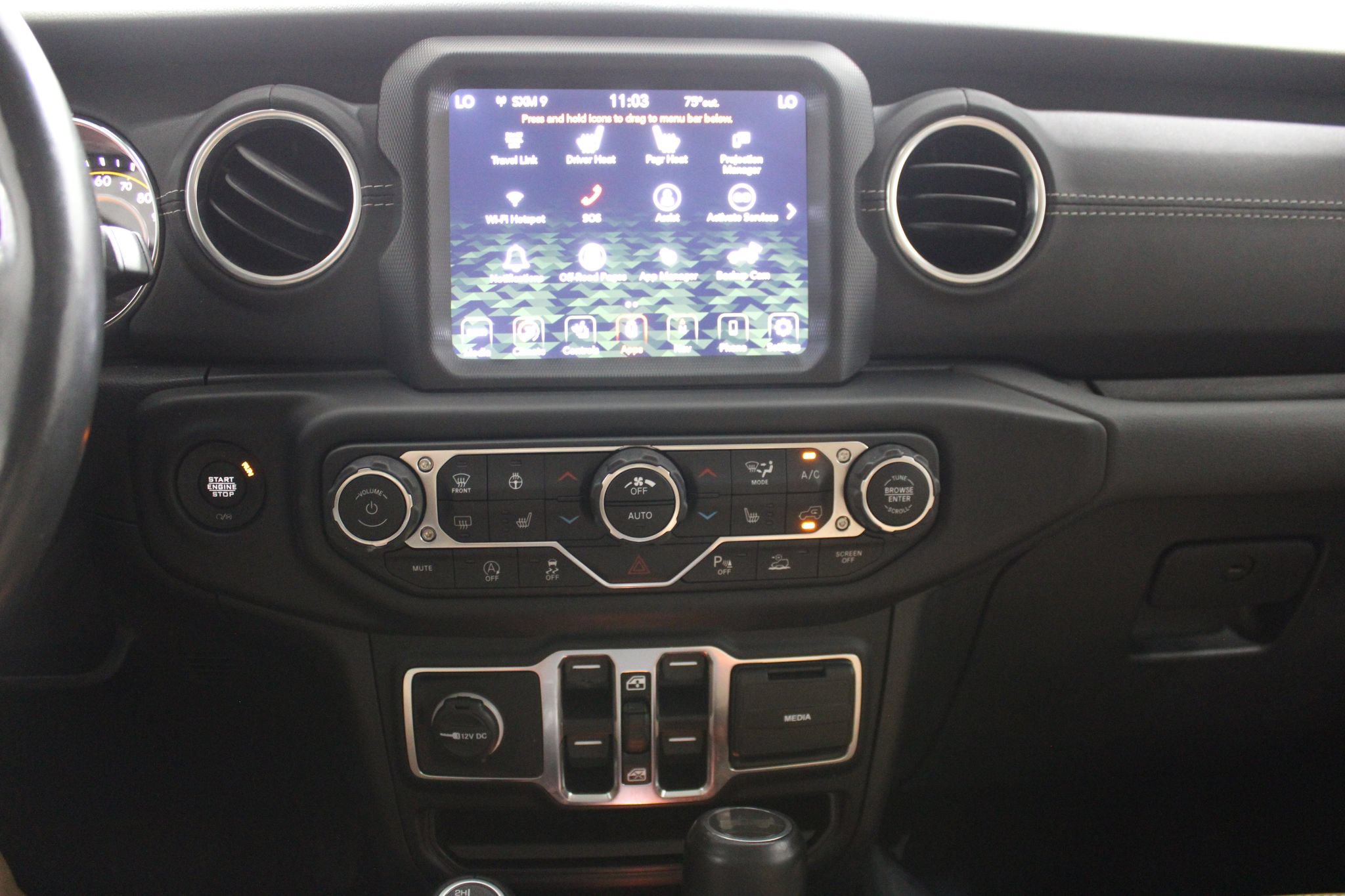 Used 2021 Jeep Wrangler Unlimited Sahara AWD/4WD image 32
