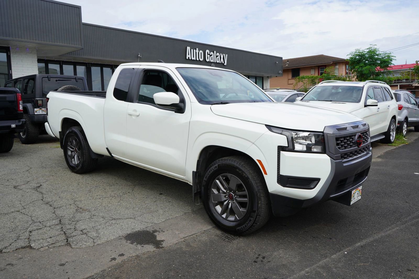 Used 2025 Nissan Frontier SV RWD image 4