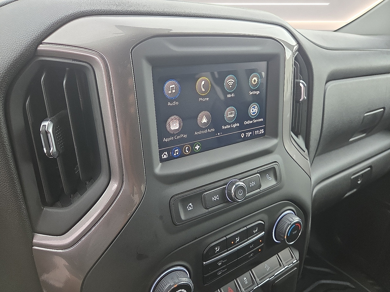 Used 2025 Chevrolet Silverado 2500 W/T AWD/4WD image 7