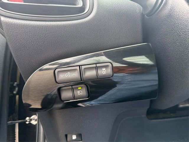 Used 2017 Toyota Prius Two w/ Carpet Mat Package FWD image 17