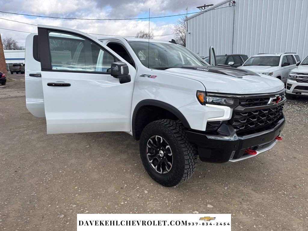 Used 2025 Chevrolet Silverado 1500 ZR2 w/ Technology Package image 36