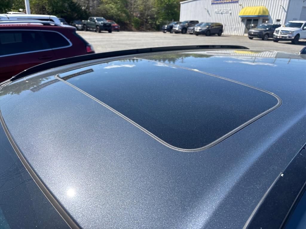 Used 2025 Honda CR-V Sport-L image 17