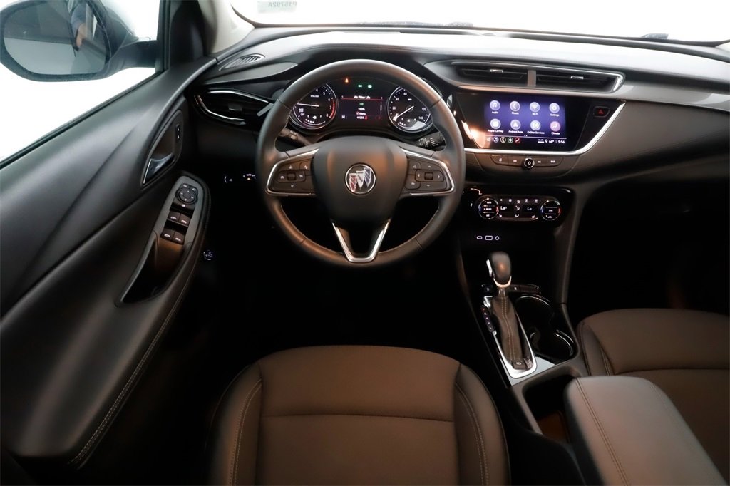 Used 2023 Buick Encore GX Select w/ Sport Touring Package image 25