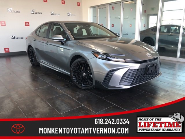 Used 2025 Toyota Camry SE