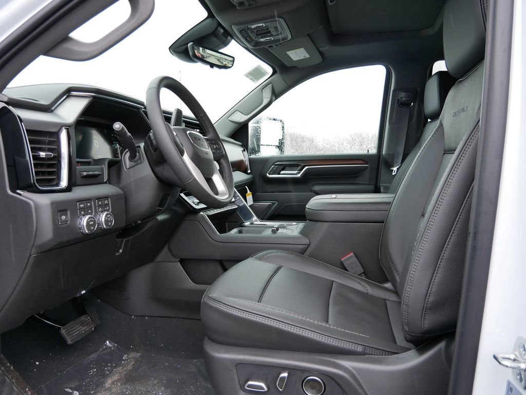 New 2026 GMC Sierra 3500 Denali w/ Denali Reserve Package AWD/4WD image 8