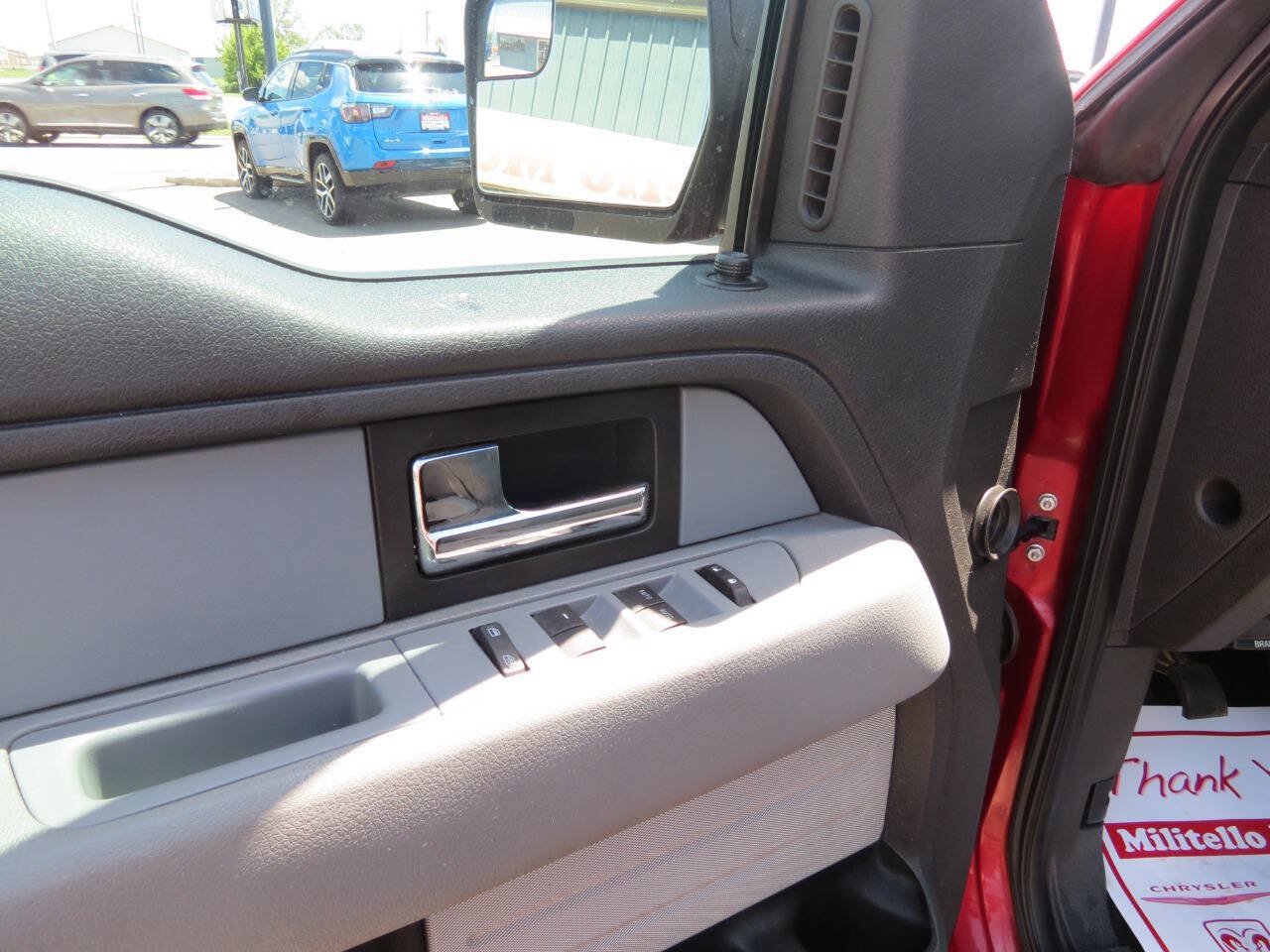 Used 2014 Ford F150 XLT w/ XLT Chrome Package AWD/4WD image 11