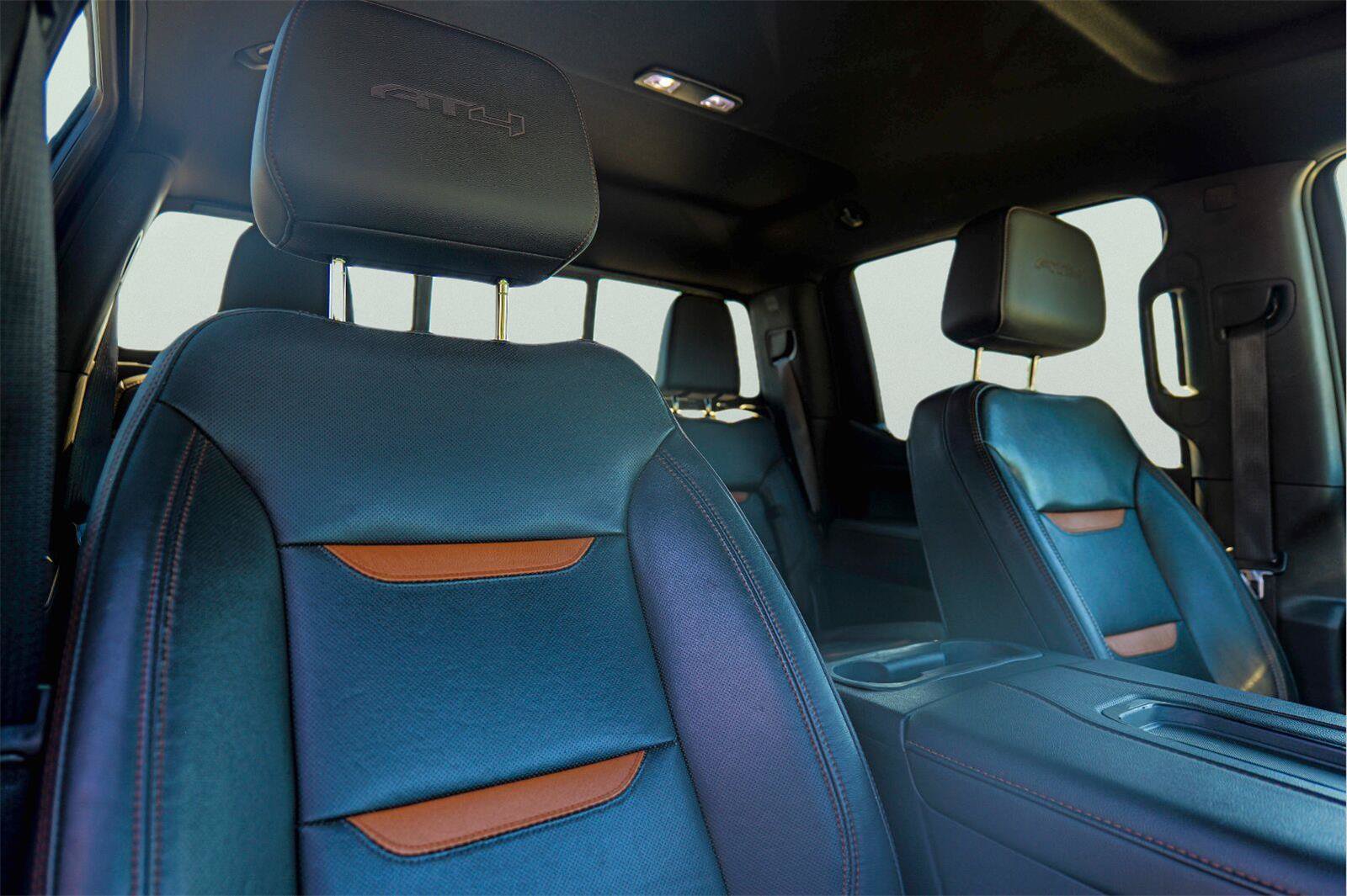 Used 2020 GMC Sierra 1500 AT4 w/ AT4 Premium Package AWD/4WD image 23