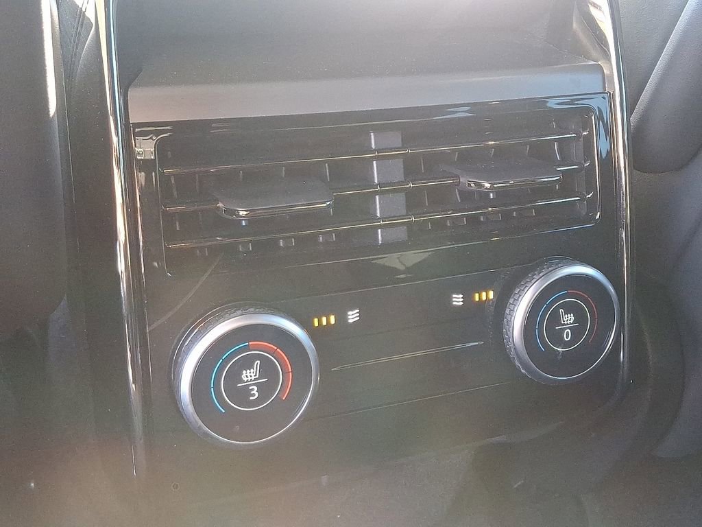 Used 2024 Land Rover Range Rover Sport Dynamic SE image 11