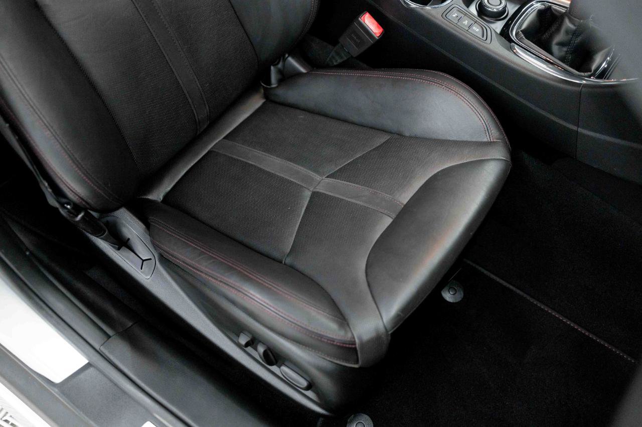 Used 2015 Chevrolet SS RWD image 89