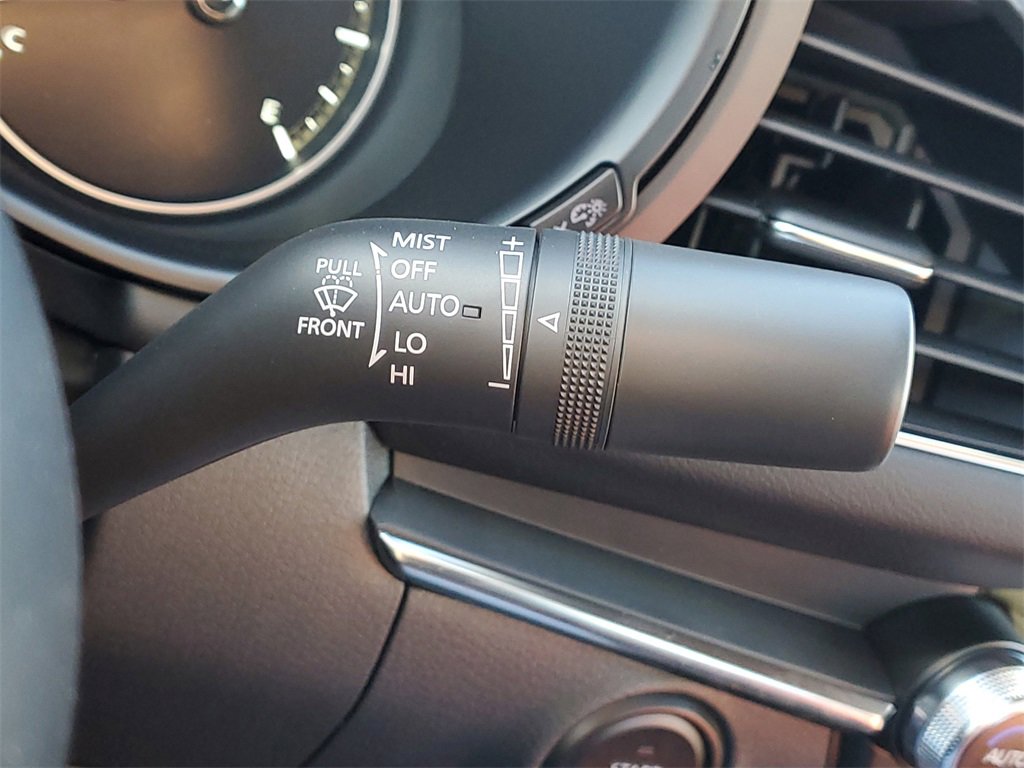 New 2026 MAZDA MAZDA3 Carbon image 19