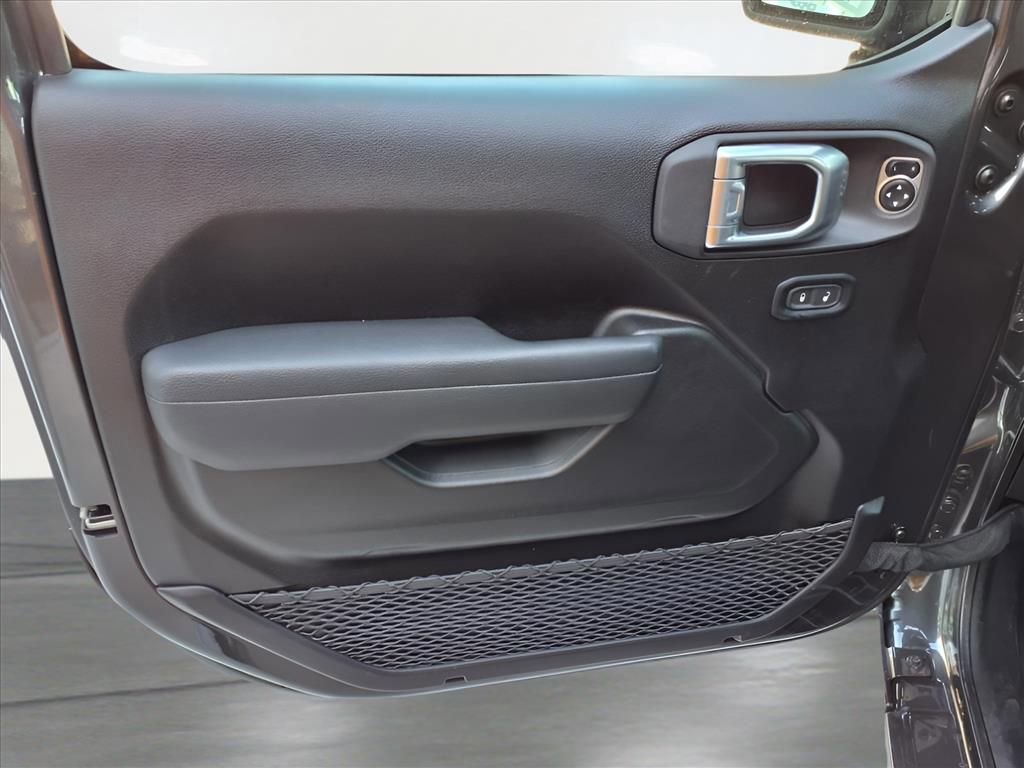 New 2025 Jeep Wrangler Sport S image 9