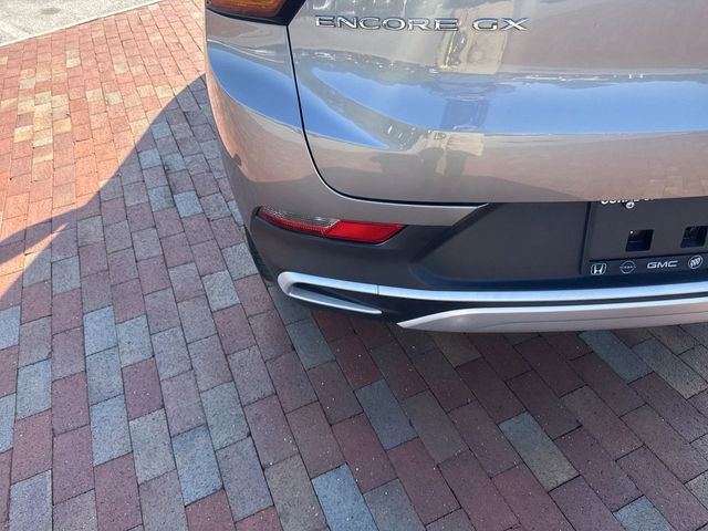 Used 2023 Buick Encore GX Select image 8