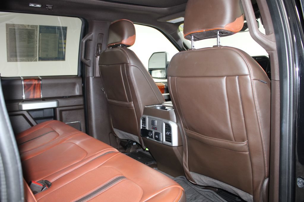 Used 2022 Ford F350 King Ranch w/ King Ranch Ultimate Package AWD/4WD image 34