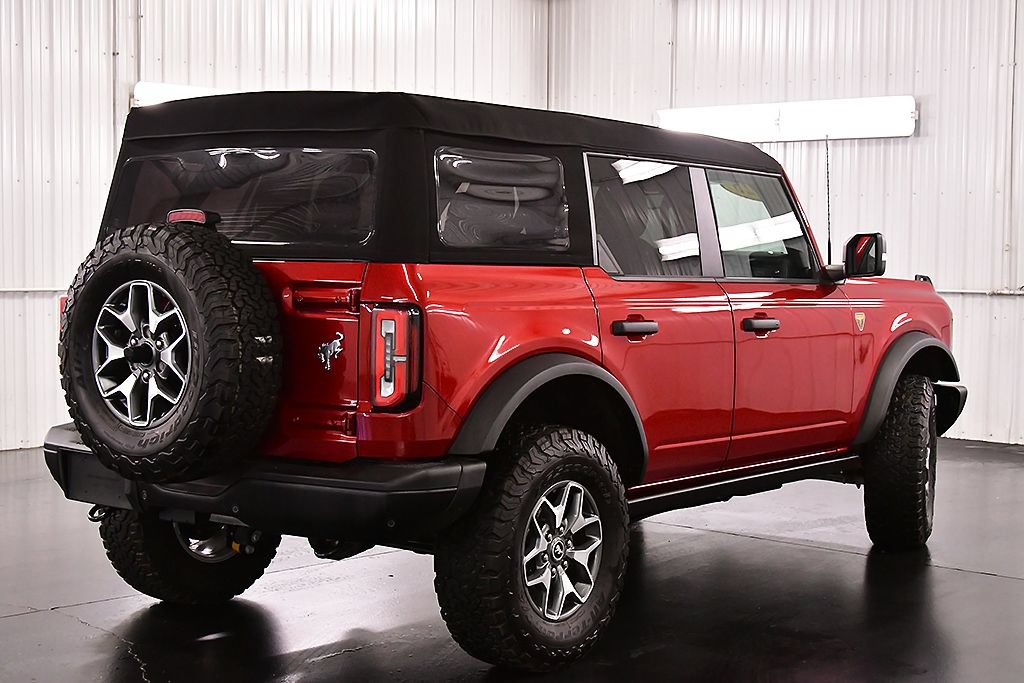 Used 2025 Ford Bronco Badlands AWD/4WD image 8