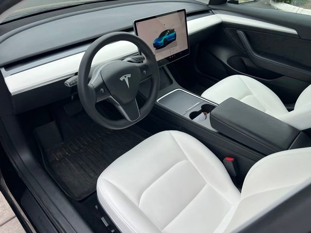 Used 2023 Tesla Model 3 Standard Range RWD image 16