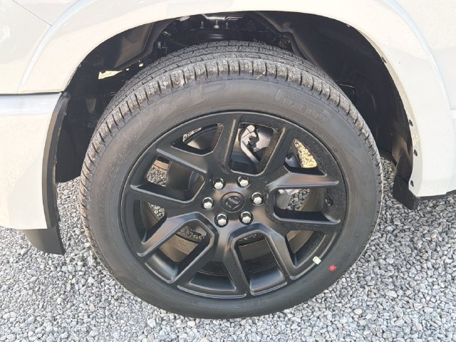 New 2026 RAM 1500 Laramie AWD/4WD image 49