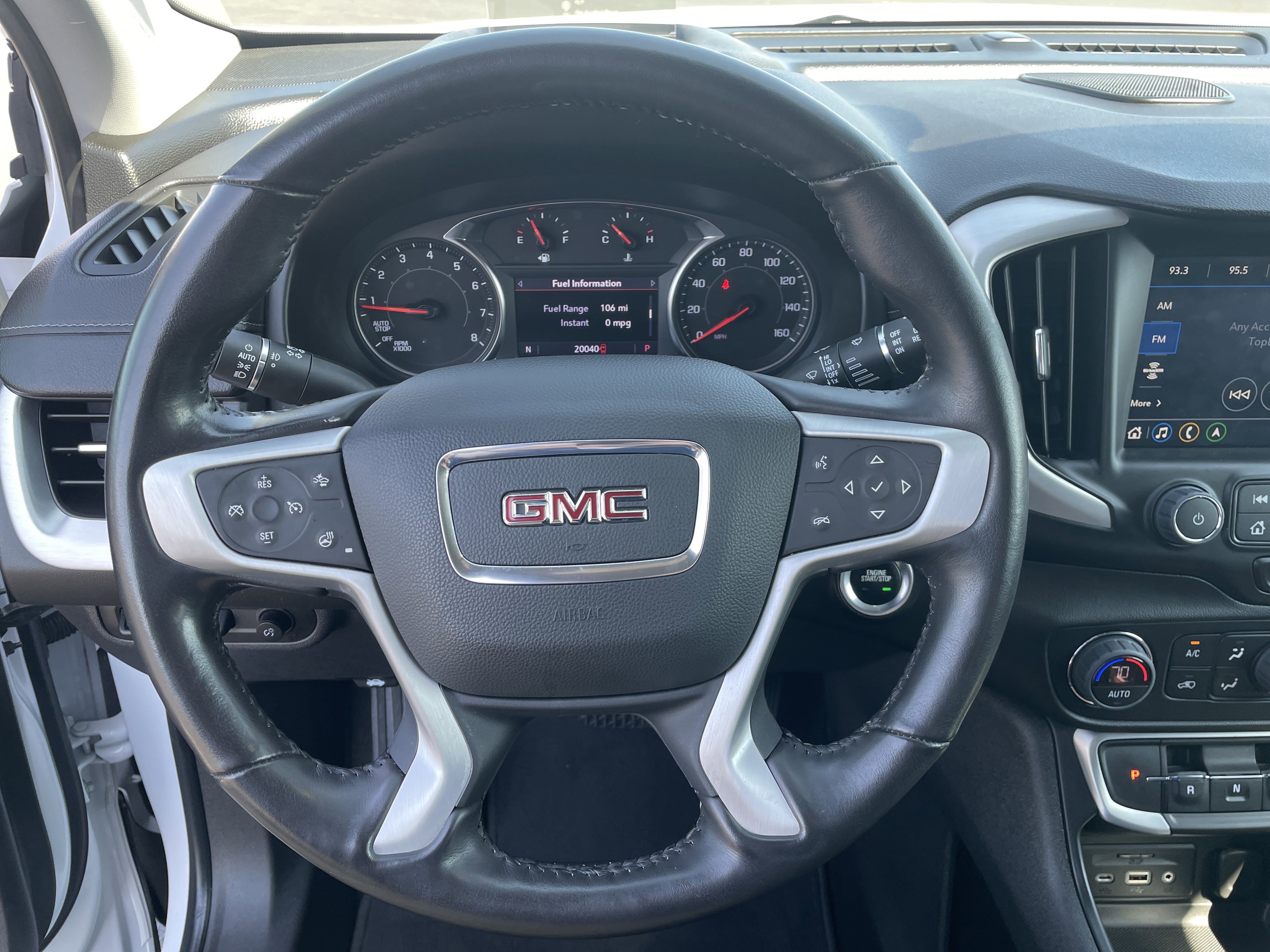 Used 2022 GMC Terrain SLT w/ Infotainment Package II image 13