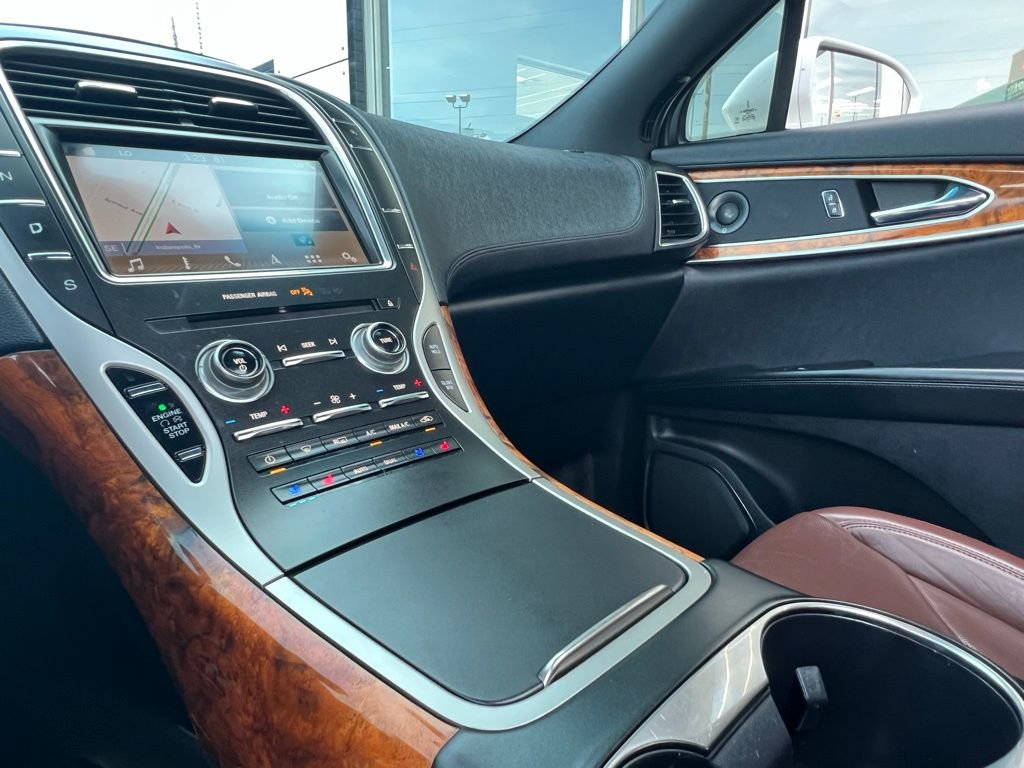 Used 2019 Lincoln Nautilus Reserve image 40