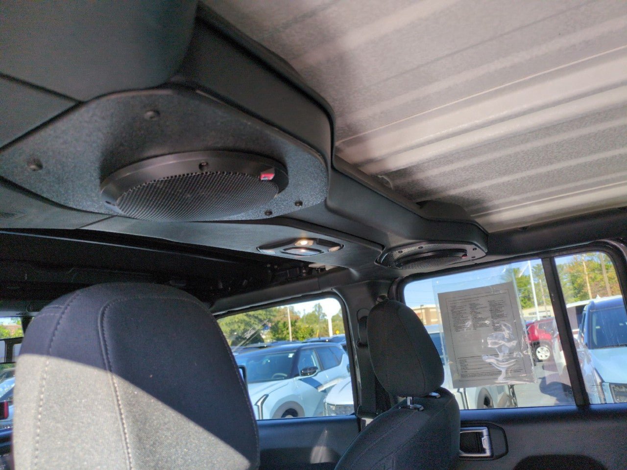 Used 2021 Jeep Gladiator Sport AWD/4WD image 23