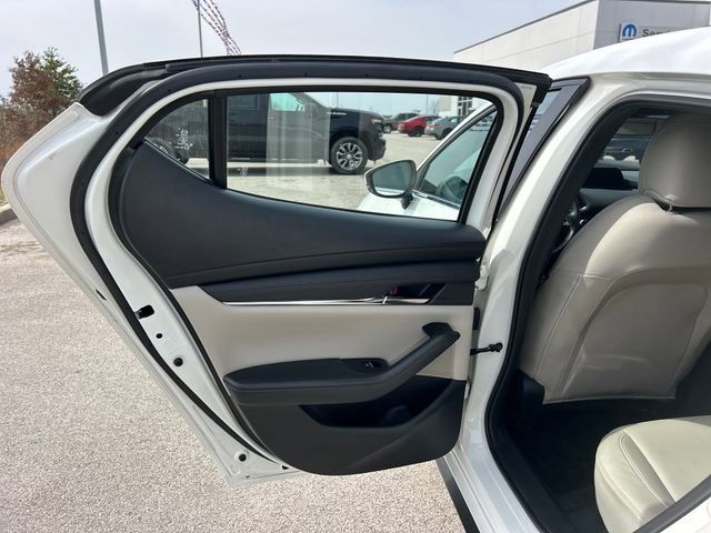 Used 2020 MAZDA MAZDA3 Hatchback w/ Preferred Package image 40