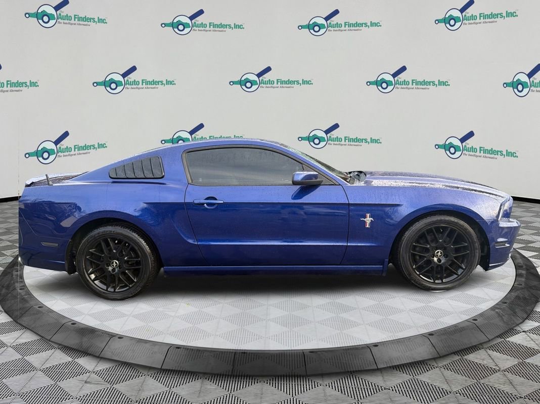 Used 2014 Ford Mustang Premium w/ Equipment Group 202A image 4