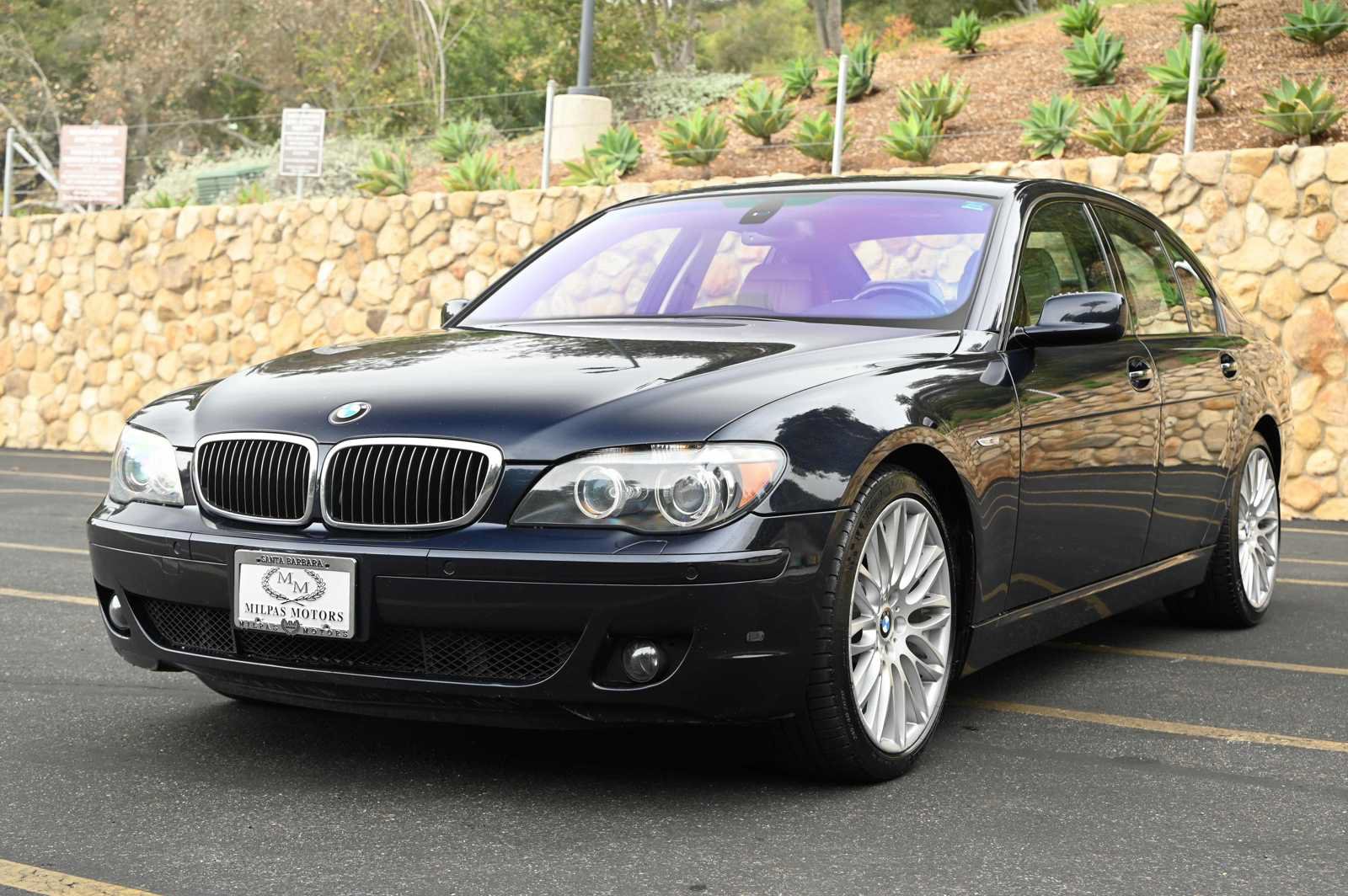 Used 2007 BMW 750i RWD image 3