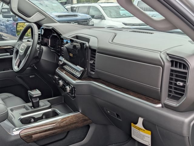 New 2026 GMC Sierra 1500 Elevation w/ Elevation Premium Package AWD/4WD image 18