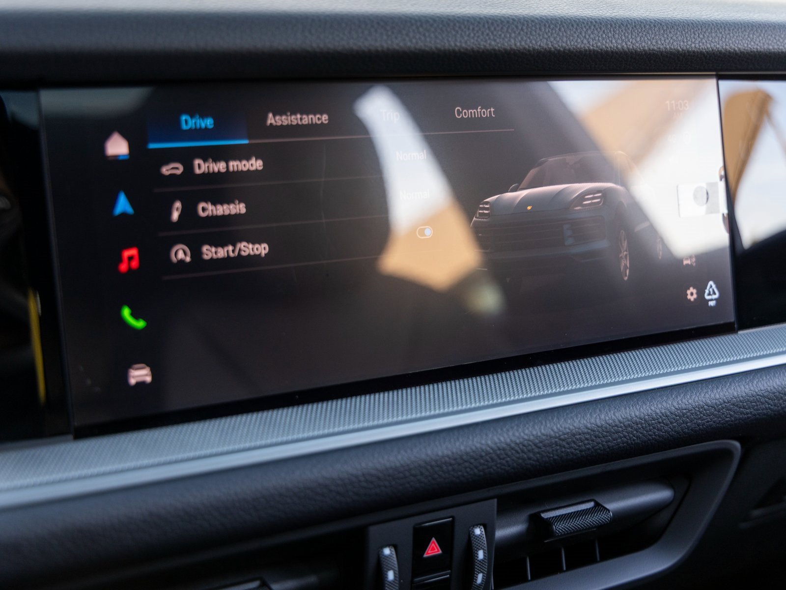 New 2026 Porsche Cayenne Coupe image 35