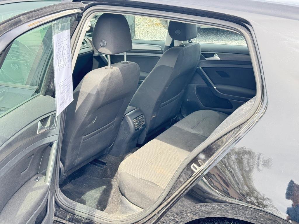 Used 2019 Volkswagen e-Golf SE w/ Driver Assistance Package FWD image 18