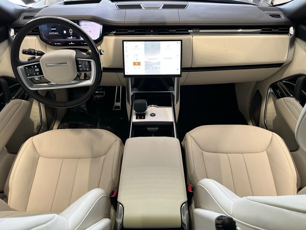 New 2025 Land Rover Range Rover Autobiography AWD/4WD image 23