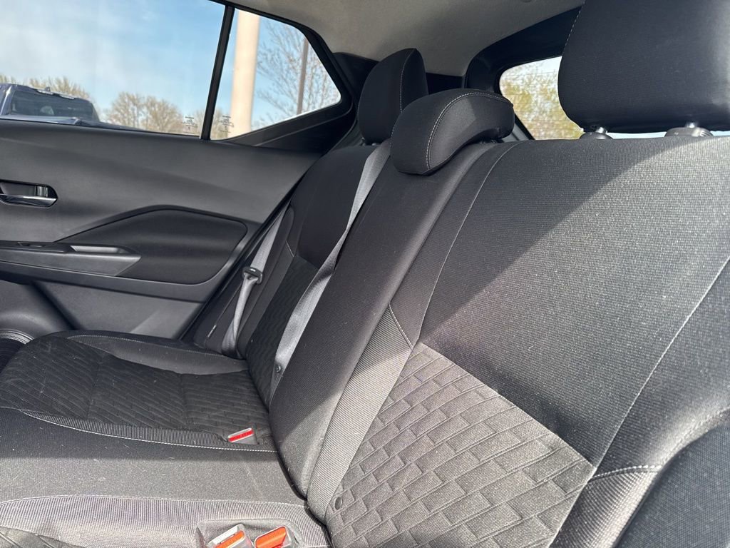 Used 2023 Nissan Kicks SV FWD image 10