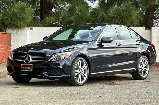 Used 2018 Mercedes-Benz C 300 4MATIC Sedan image 8