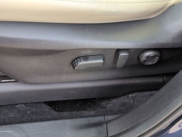 Used 2023 Subaru Ascent Limited w/ Technology Package image 16