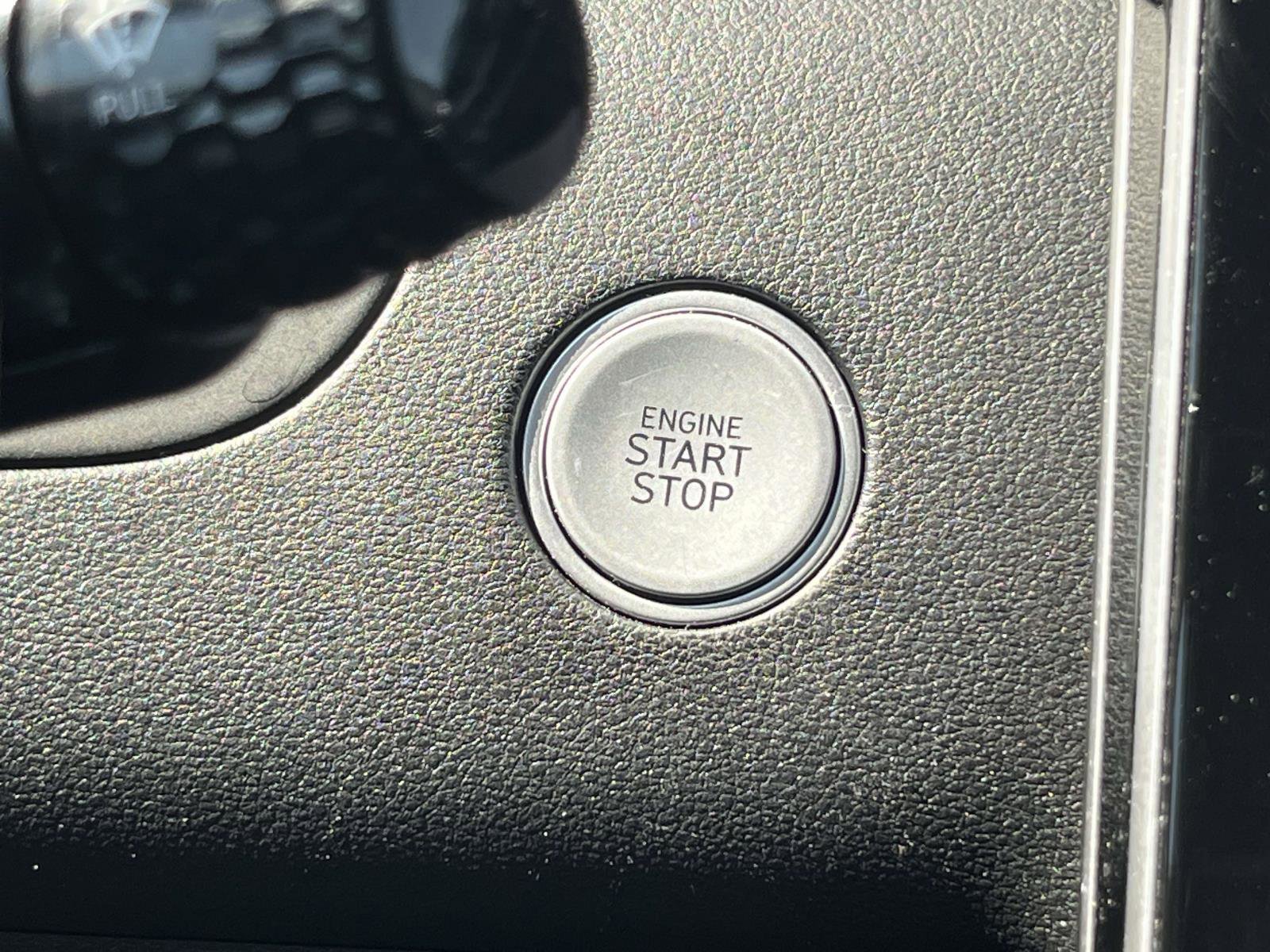 Used 2022 Hyundai Santa Cruz Limited image 19