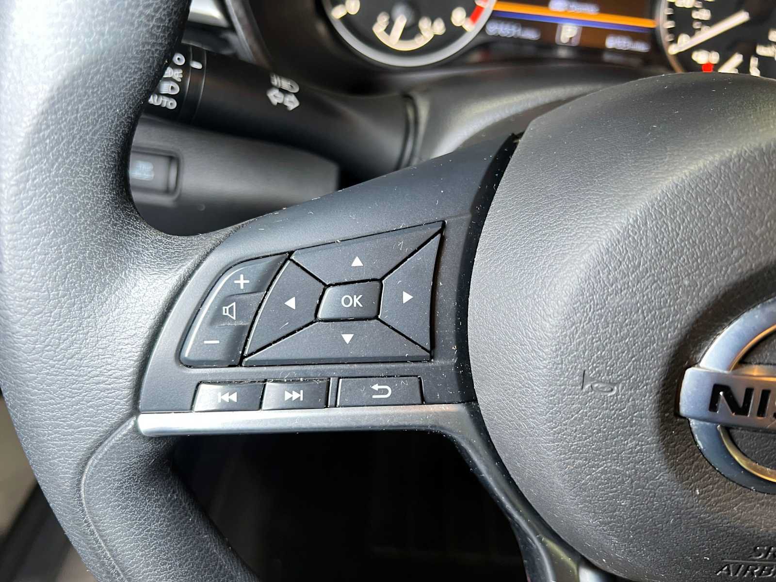 Used 2020 Nissan Altima 2.5 S FWD image 27
