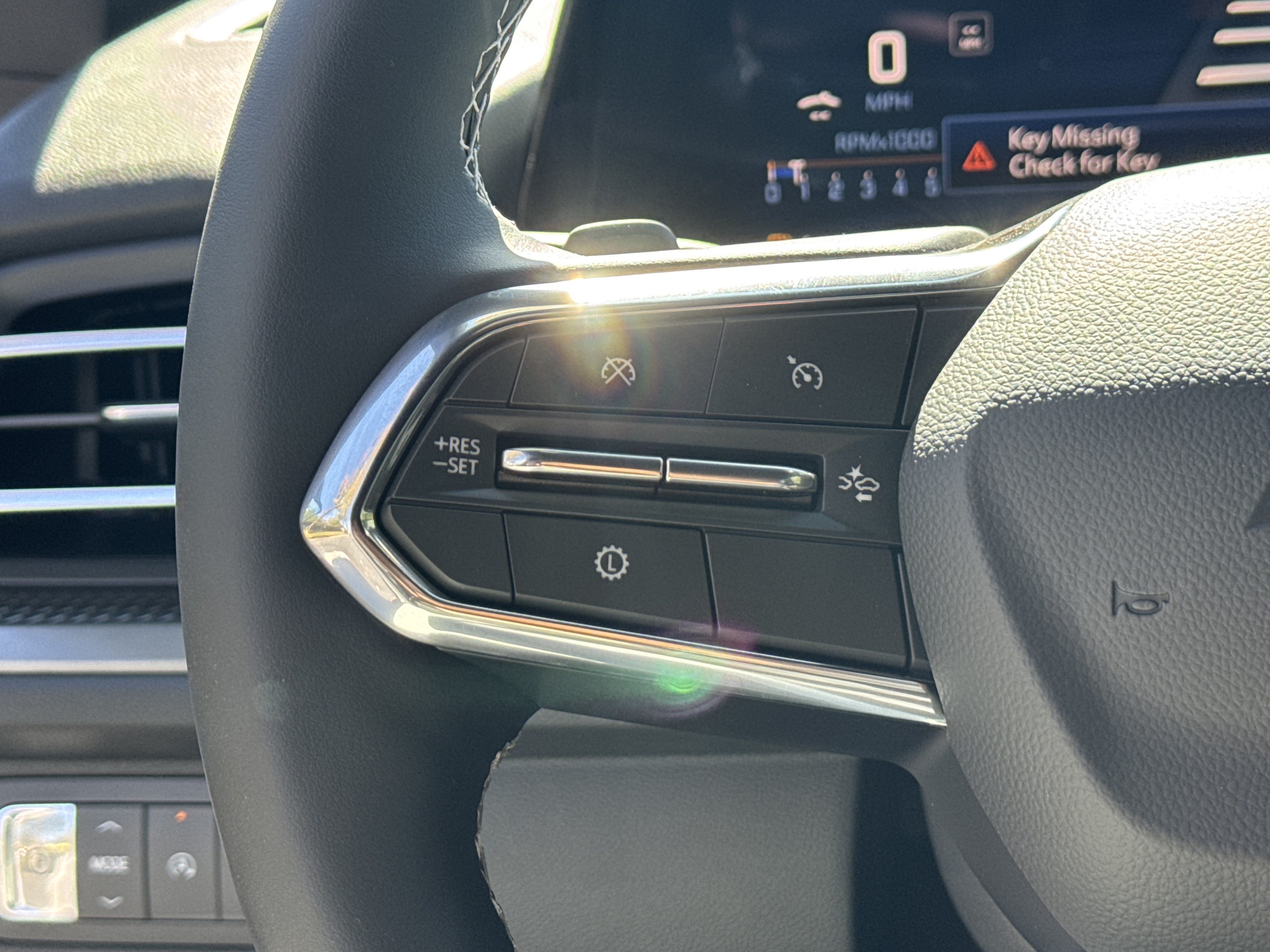 New 2026 Chevrolet Traverse LT w/ Driver Confidence Package FWD image 26