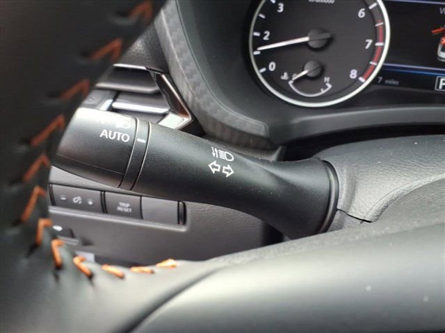 New 2025 Nissan Sentra SR image 19